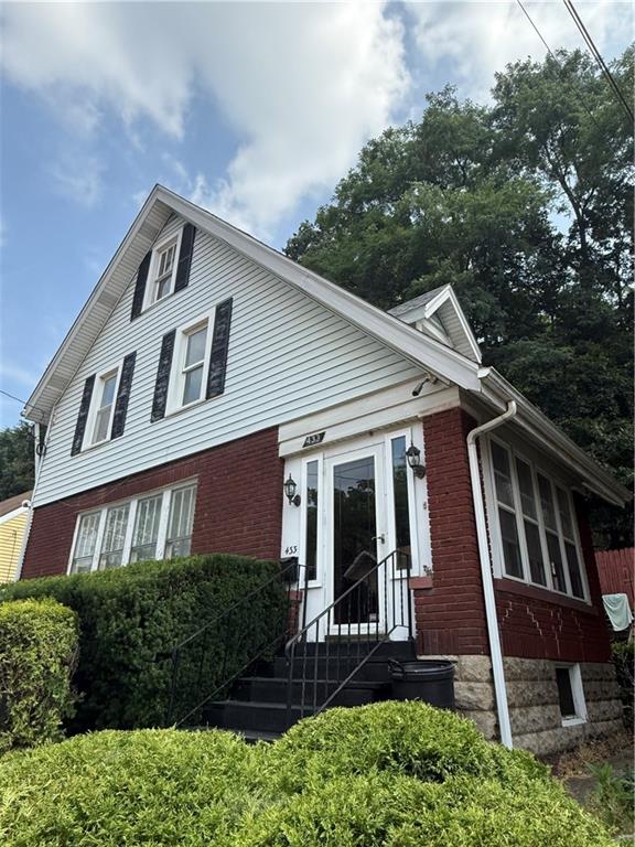 433 Miller Avenue Butler, PA 16001 - Photo 28 of 29 a front view of a house with a yard