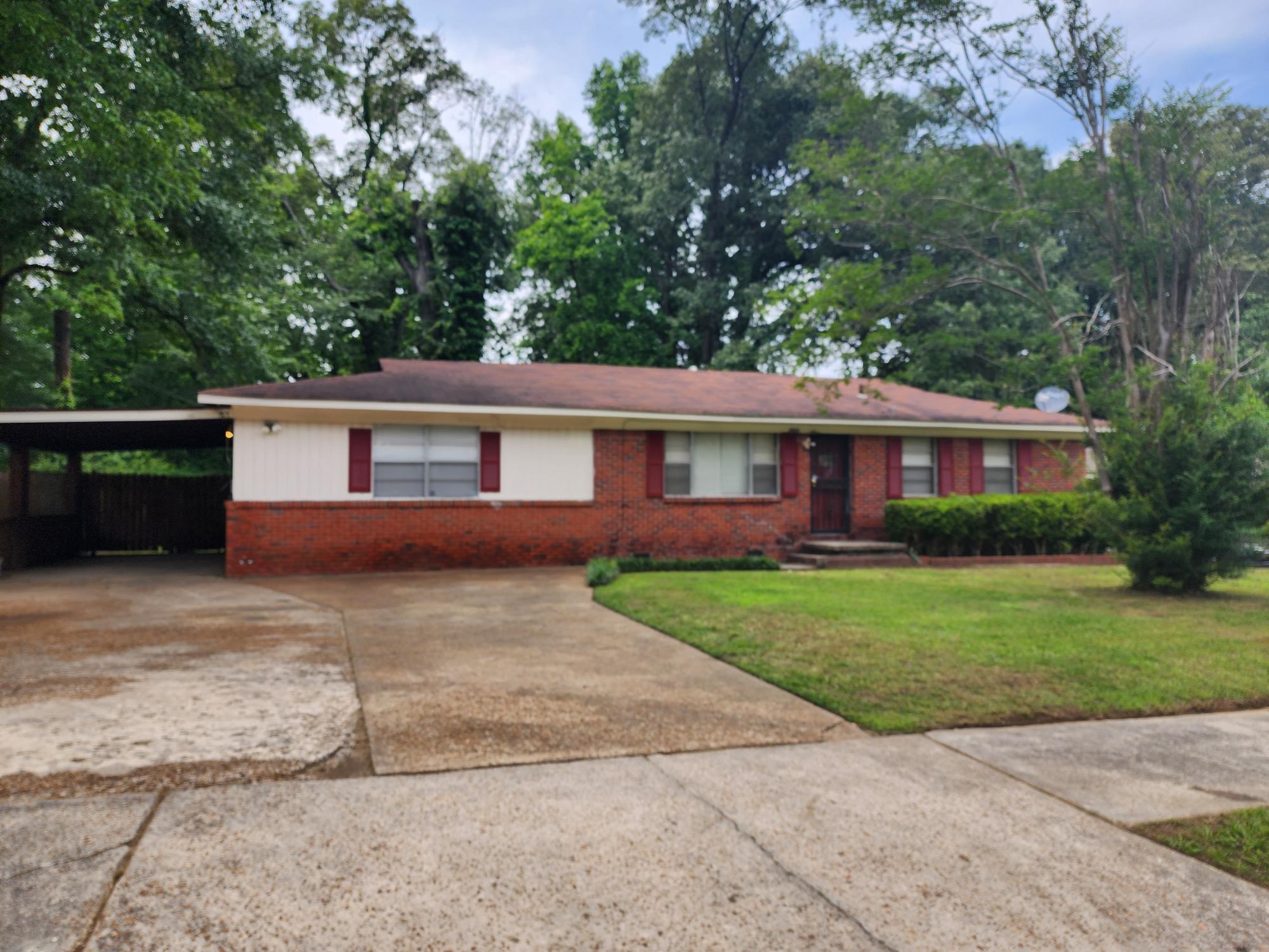 3931 Ridgedale Street Memphis, TN 38127 - Photo 1 of 17 Gallery Image 1