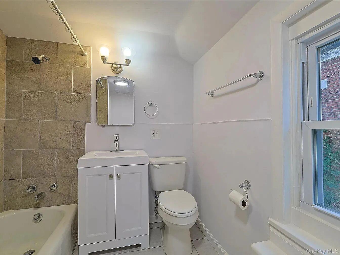 95 Delafield Street, Unit 2 Poughkeepsie, NY 12601 - Photo 8 of 10