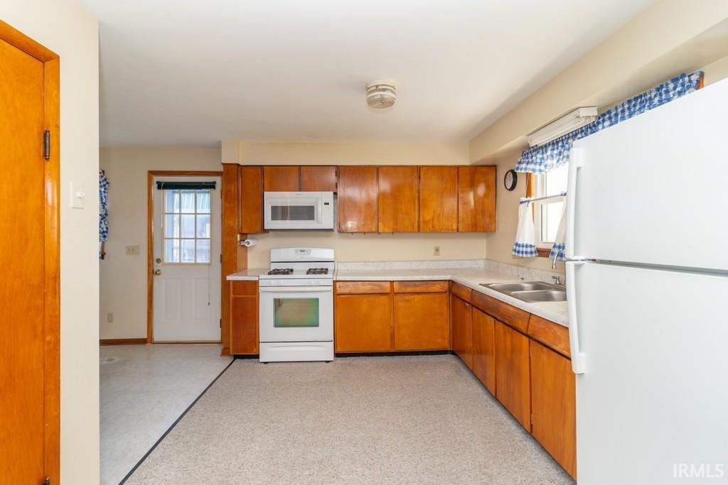 225 West Western Road New Castle, IN 47362 - Photo 8 of 24 Gallery Image 8