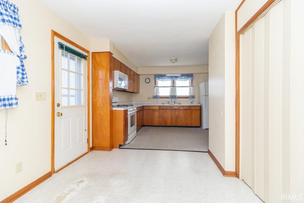 225 West Western Road New Castle, IN 47362 - Photo 10 of 24 Gallery Image 10