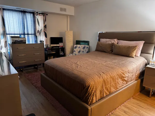 $122,000 | 500 Park Avenue, Unit 122, Calumet City, IL 60409