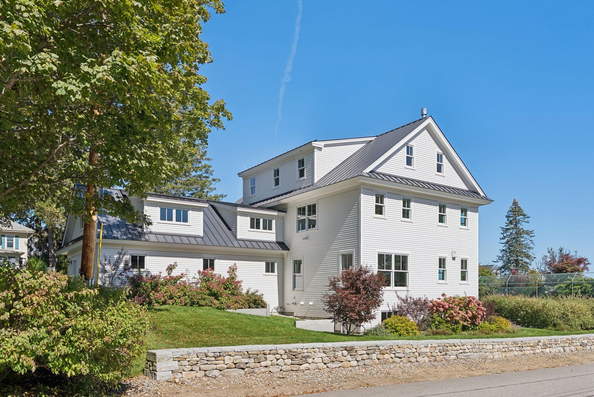 32 Ship Channel Road South Portland, ME 04106 - Photo 7 of 103 7_DSC04943