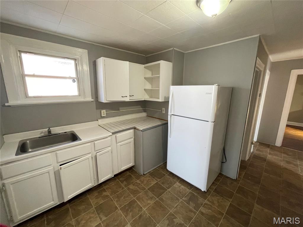 8343 Strathmore Place Jennings, MO 63136 - Photo 14 of 34