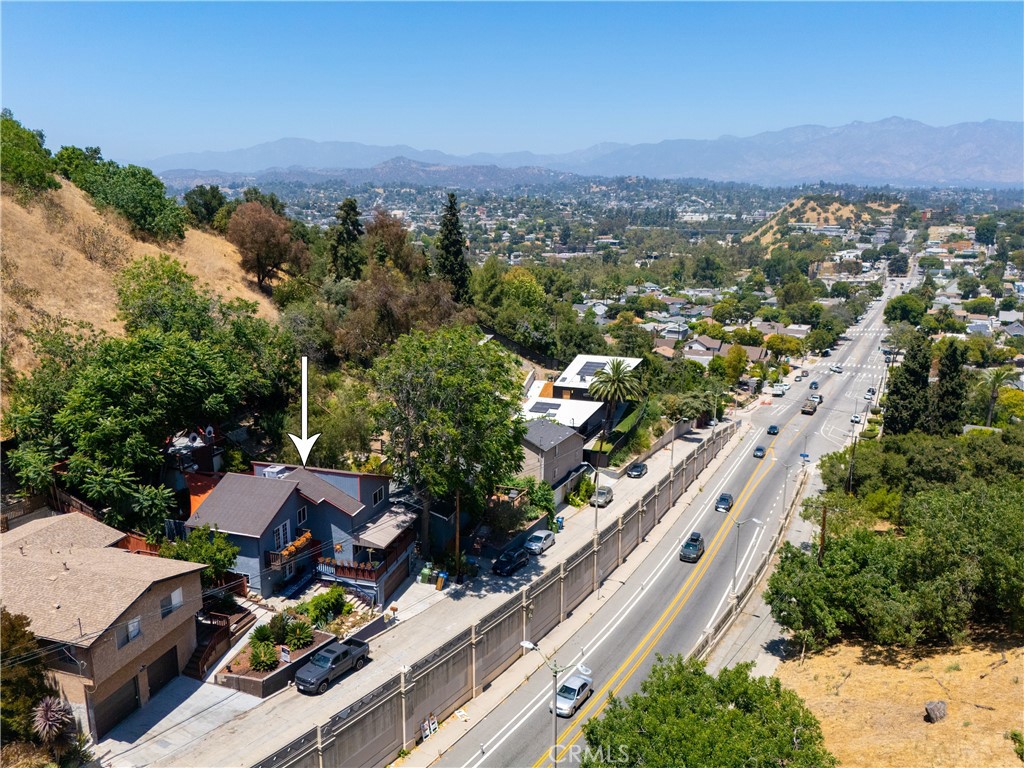 5341 Monterey Road Los Angeles, CA 90042 - Photo 35 of 40 main street traffic bypass and wall keep through traffic away from front door