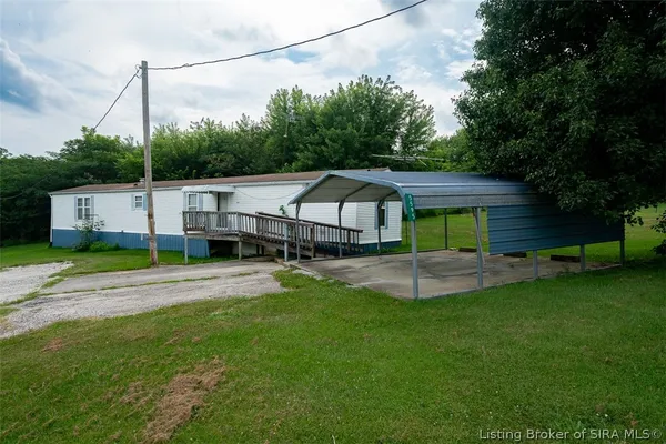 5595 Highway 337, Depauw, IN 47115