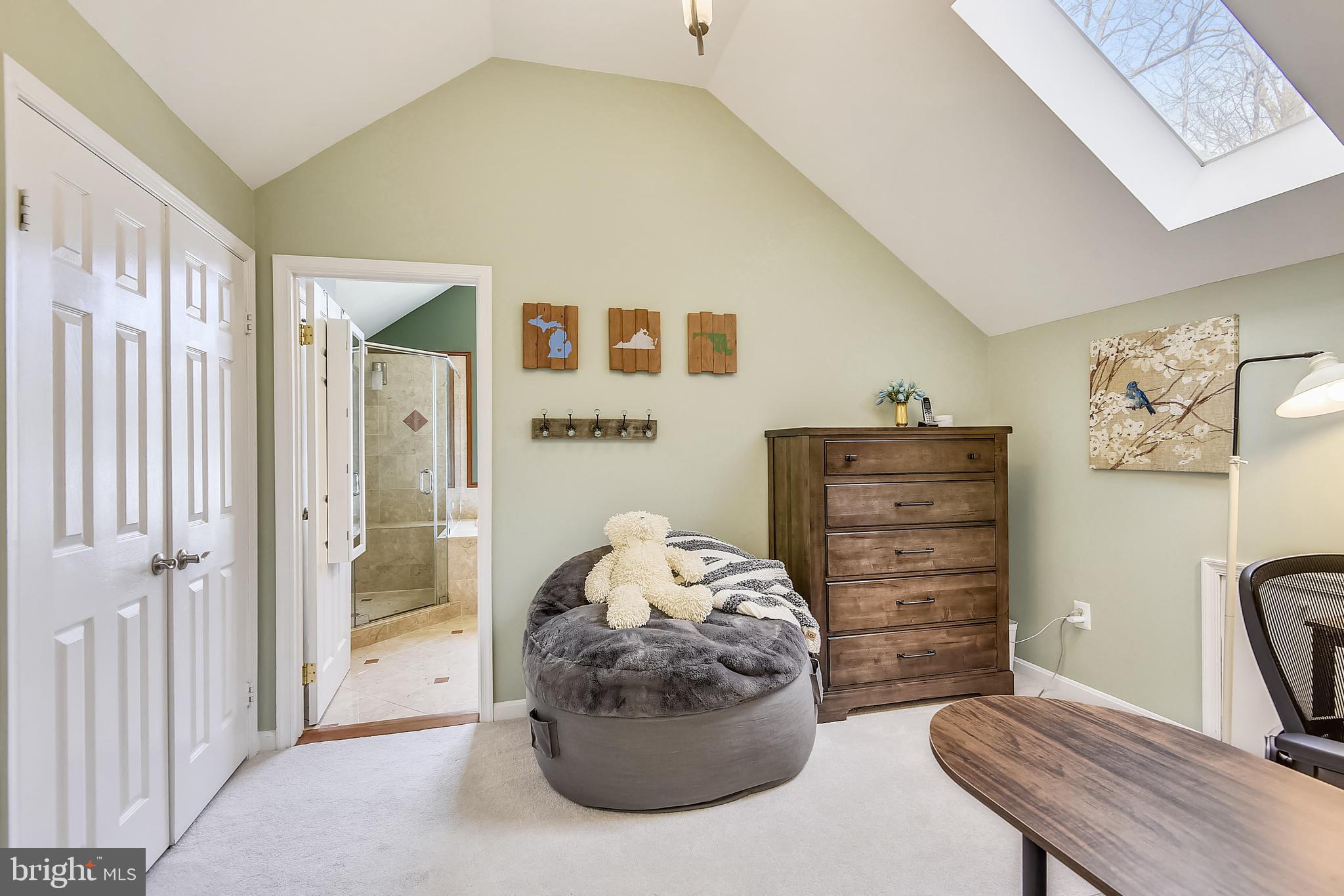 11924 Fawn Ridge Lane Reston, VA 20194 - Photo 31 of 58 Sitting Rm off the master