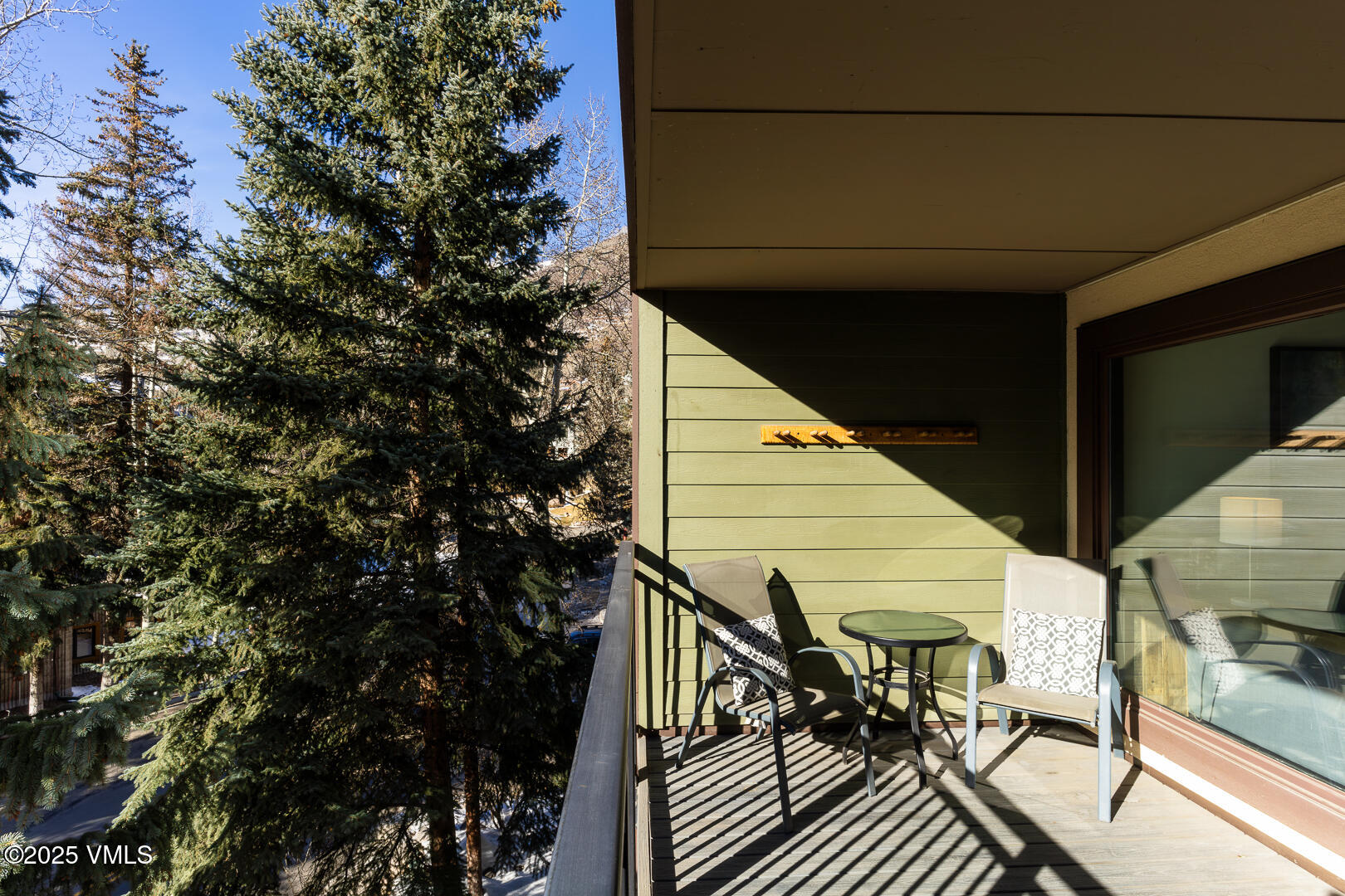 963 Lions Ridge Loop, Unit 534 Vail, CO 81657 - Photo 11 of 23 534_Breakaway_West_015