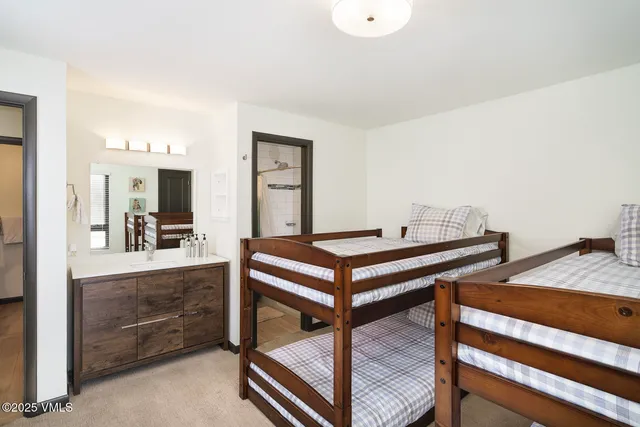 $1,450,000 | 963 Lions Ridge Loop, Unit 534, Vail, CO 81657