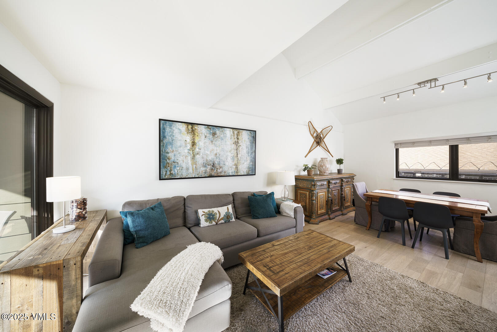 963 Lions Ridge Loop, Unit 534 Vail, CO 81657 - Photo 3 of 23 534_Breakaway_West_007