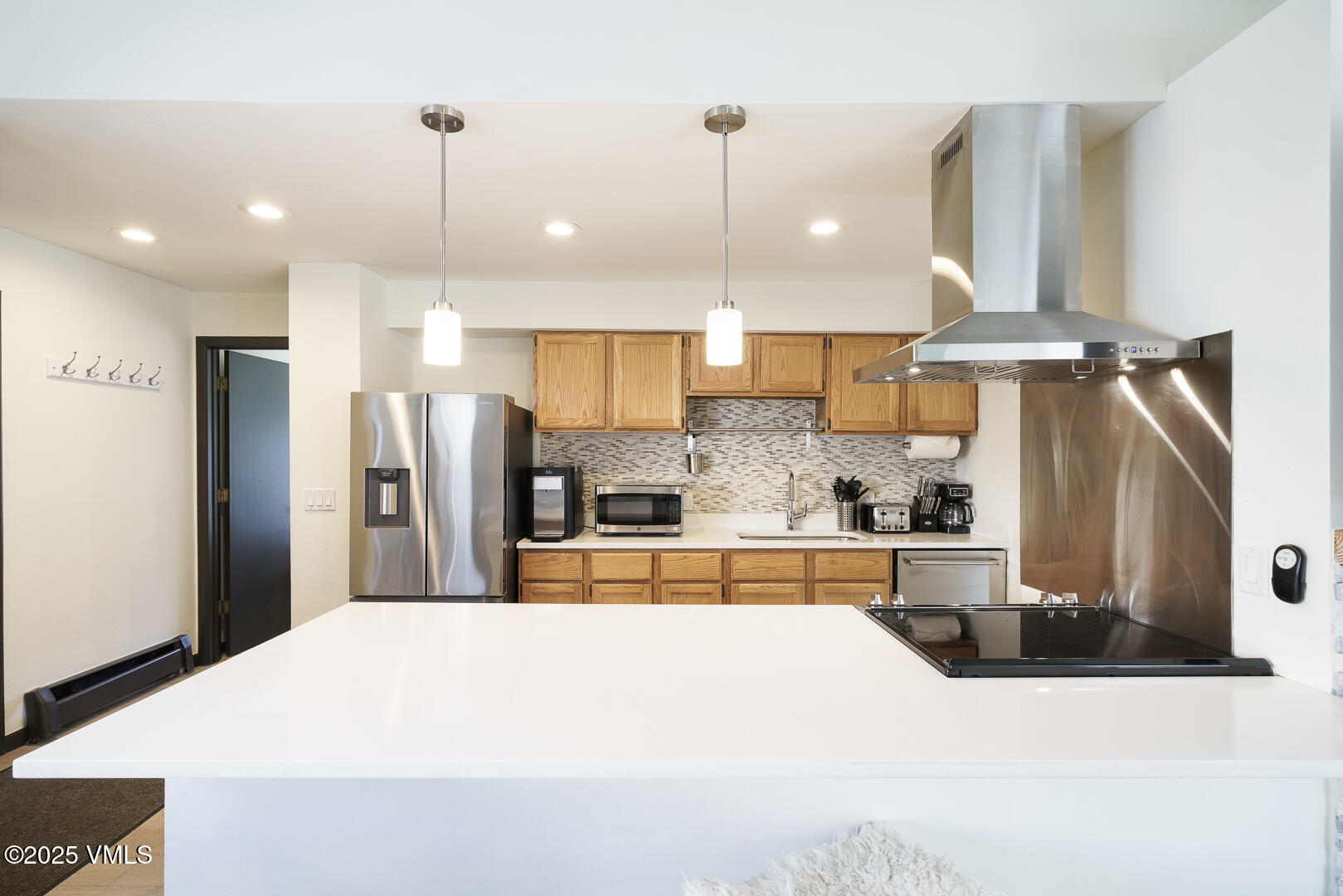 963 Lions Ridge Loop, Unit 534 Vail, CO 81657 - Photo 6 of 23 534_Breakaway_West_004