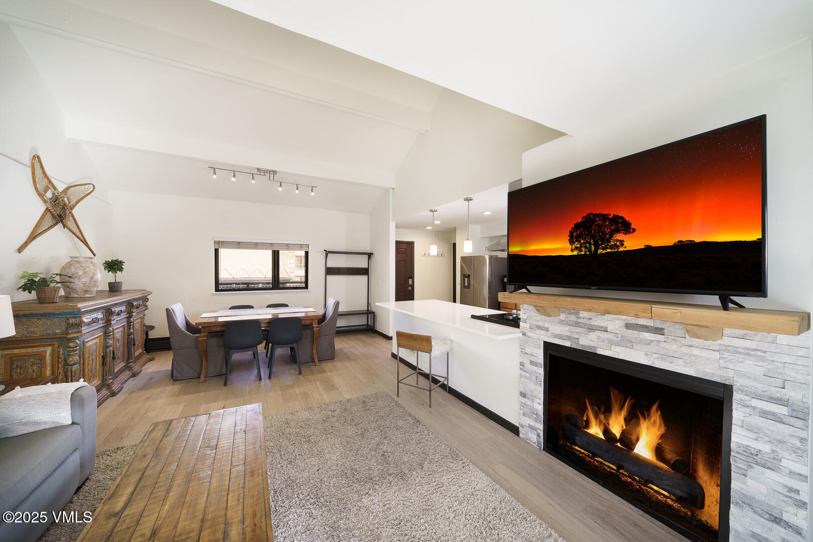 963 Lions Ridge Loop, Unit 534 Vail, CO 81657 - Photo 8 of 23 534_Breakaway_West_008