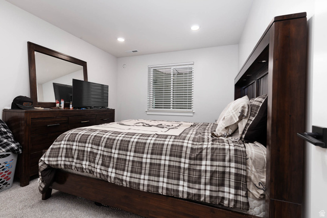 186 West 580 North Redmond, UT 84652 - Photo 43 of 74 Carpeted bedroom featuring recessed lighting