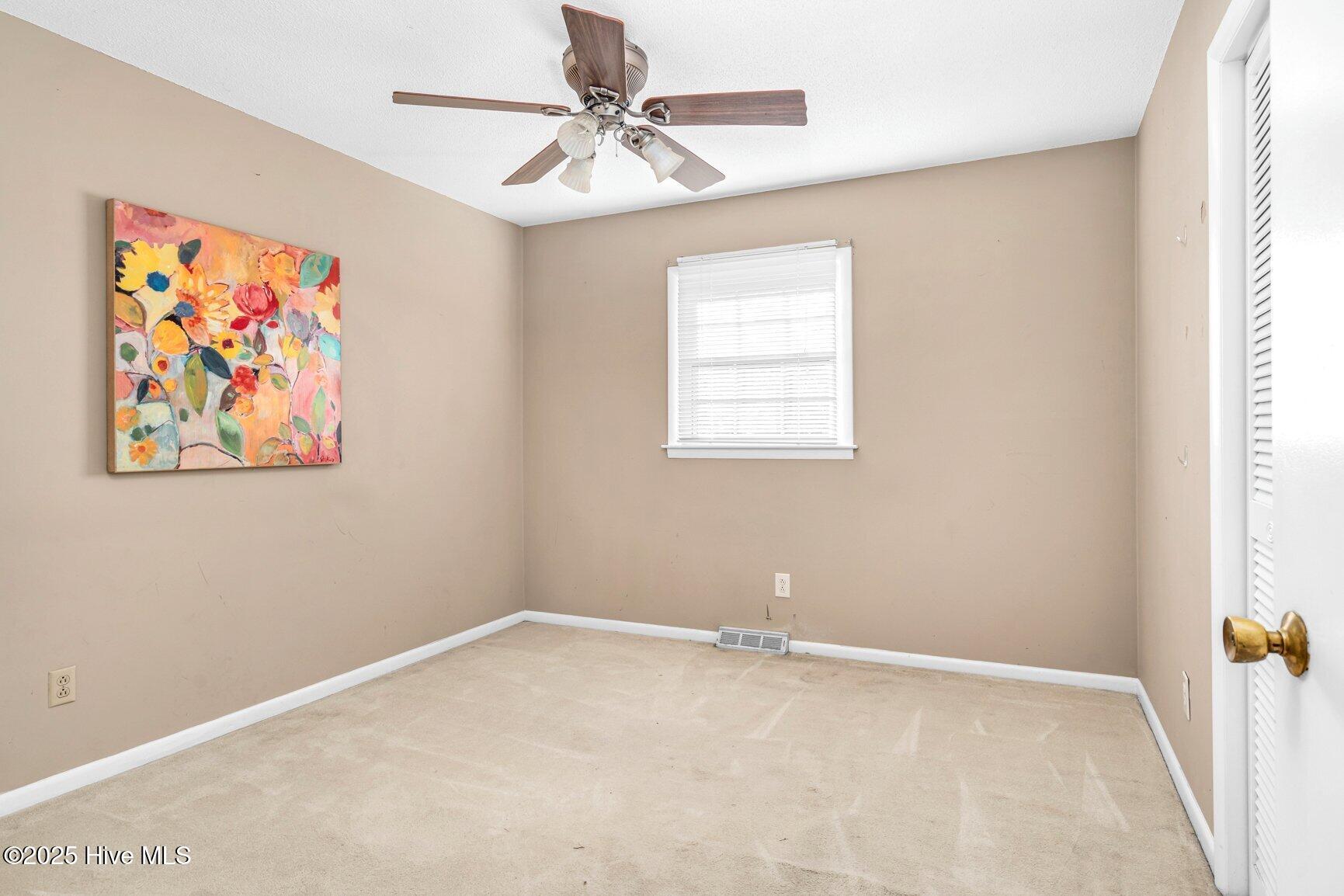 4536 Massey Road Zebulon, NC 27597 - Photo 12 of 23 015-4536MasseyRoad-Zebulon-NC-27597-SMAL