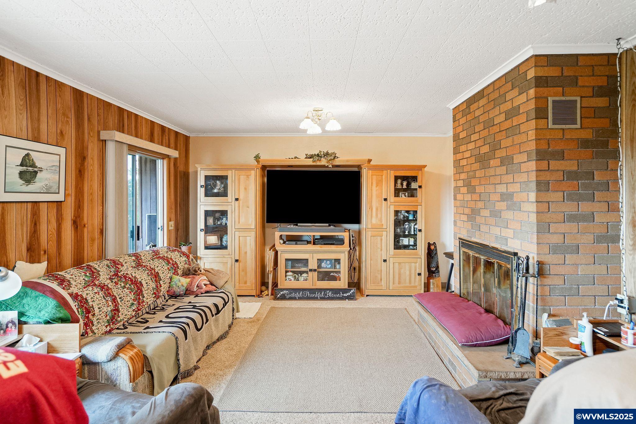 8645 Highland Road Independence, OR 97351 - Photo 15 of 50 Gallery Image 15