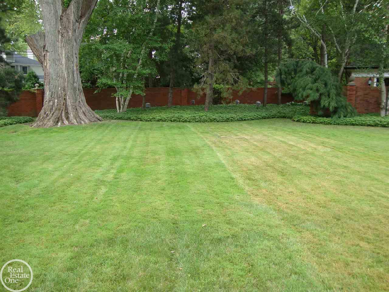86 Lothrop Road Grosse Pointe Farms, MI 48236 - Photo 28 of 28