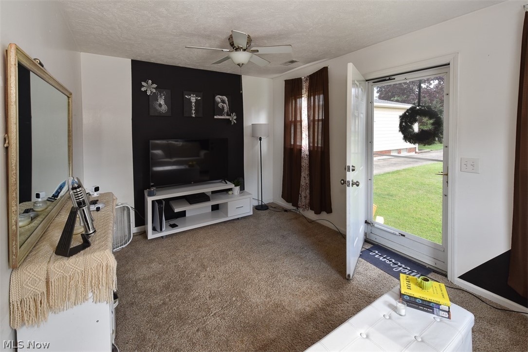 9362 Ackley Road Parma Heights, OH 44130 - Photo 6 of 18 Gallery Image 6