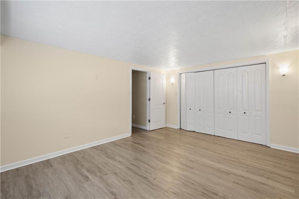 2467 Brook Ledge Road, Unit 12B Bridgeville, PA 15017 - Photo 13 of 25