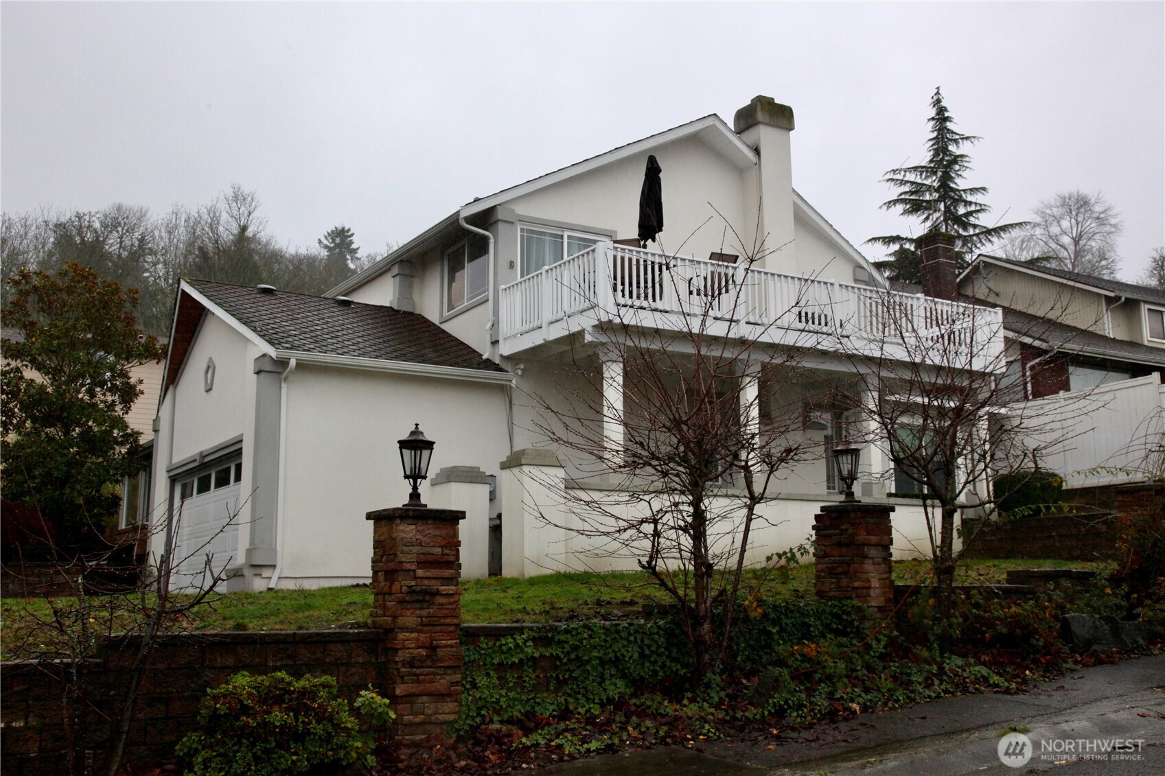 11531 80th Avenue South Seattle, WA 98178 - Photo 31 of 31 a front view of a house with garden