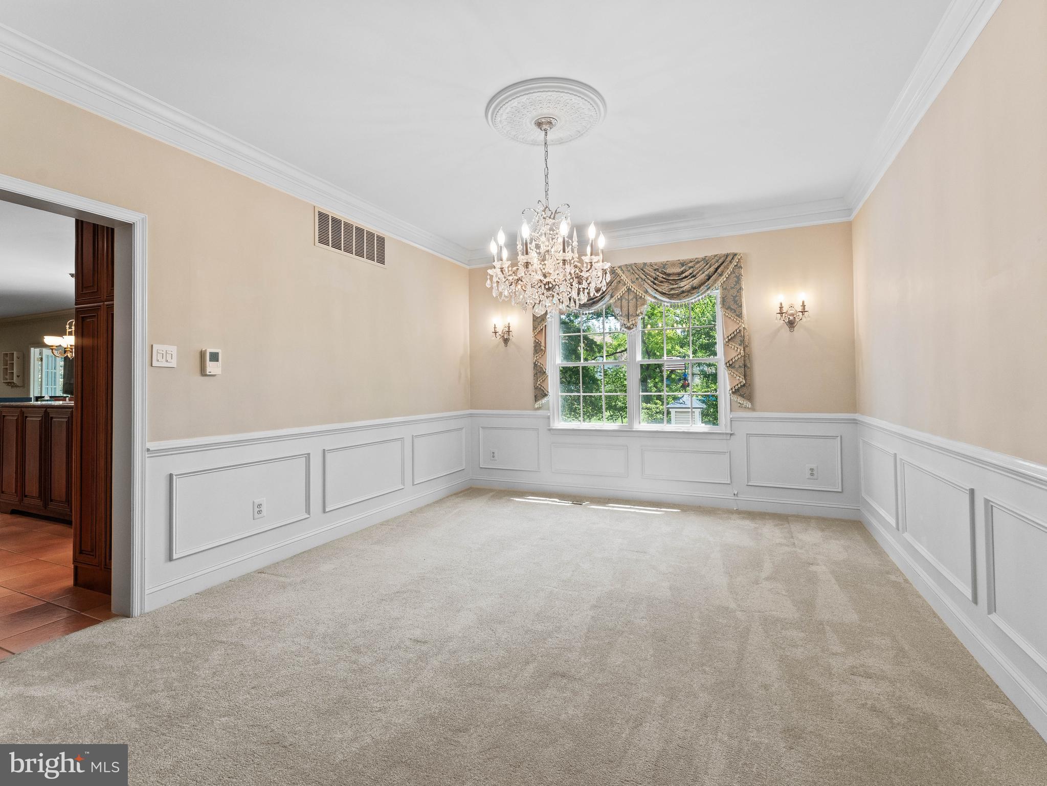 1424 Ridgewood Lane Newtown, PA 18940 - Photo 9 of 58