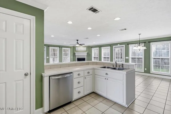 $299,000 | 250 John Martin Drive, Brandon, MS 39047