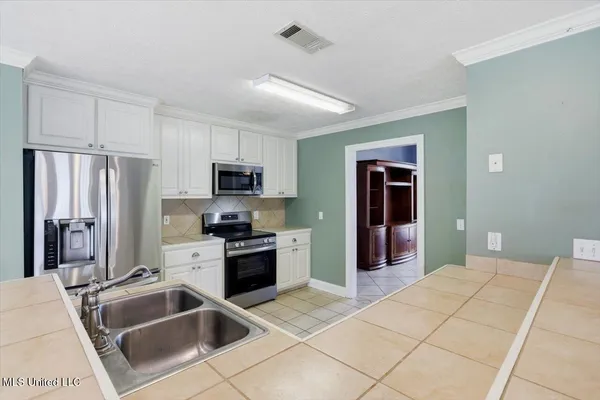 $299,000 | 250 John Martin Drive, Brandon, MS 39047