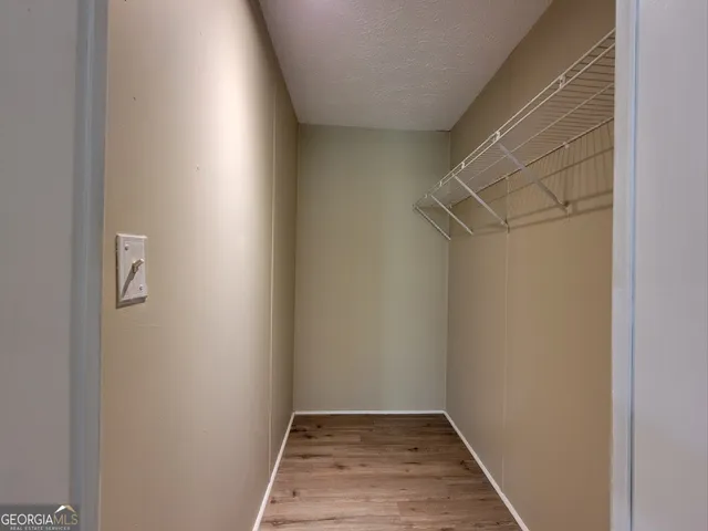 a view of utility room