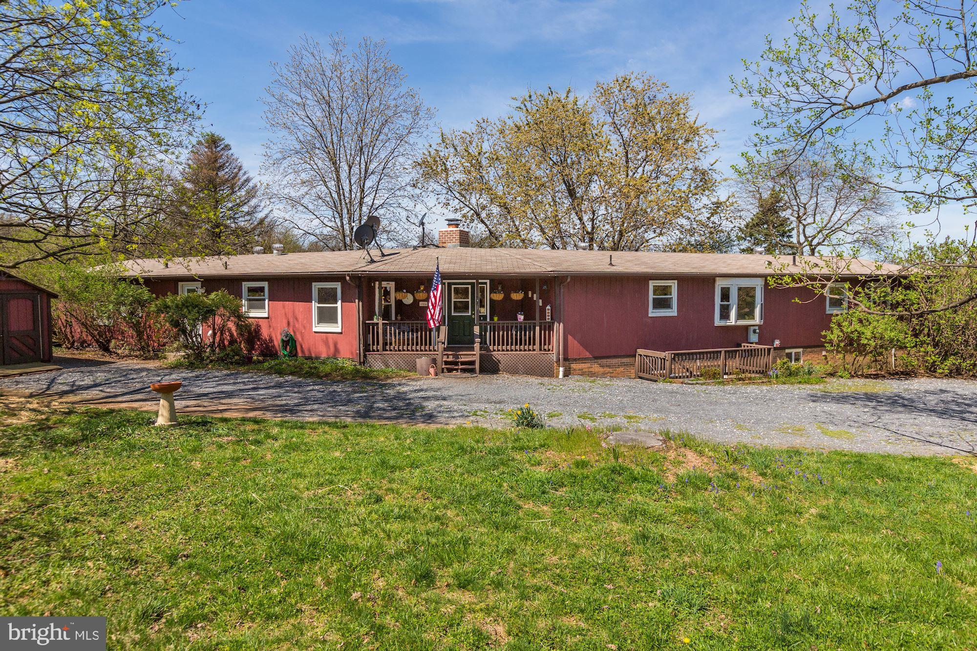 23500 Whites Ferry Road Dickerson, MD 20842 - Photo 1 of 42 Main level living at its best!