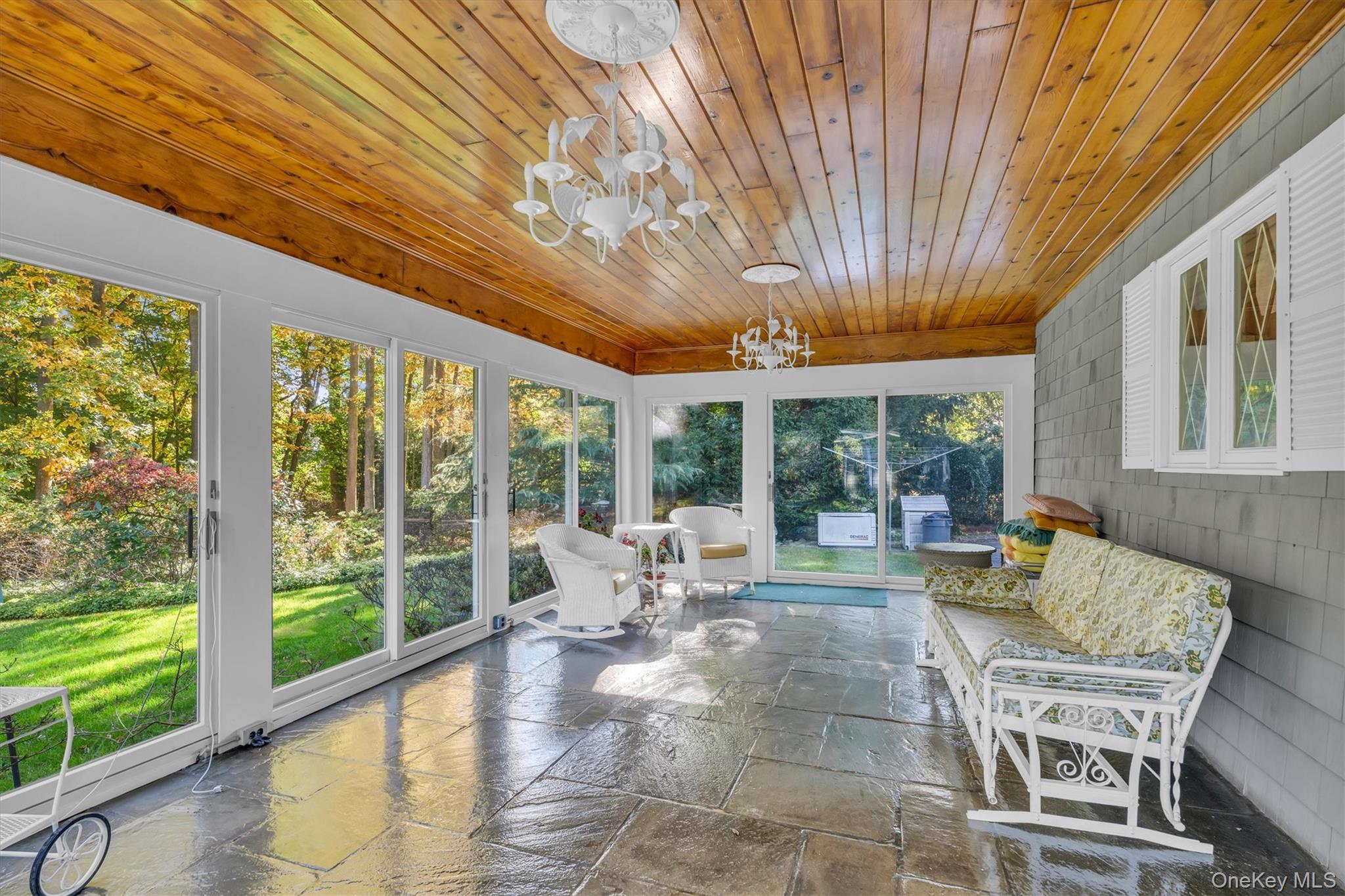 133 Old Field Road Setauket, NY 11733 - Photo 15 of 29