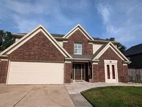 $2,950 | 3906 Hazelwood Drive, Pearland, TX 77584