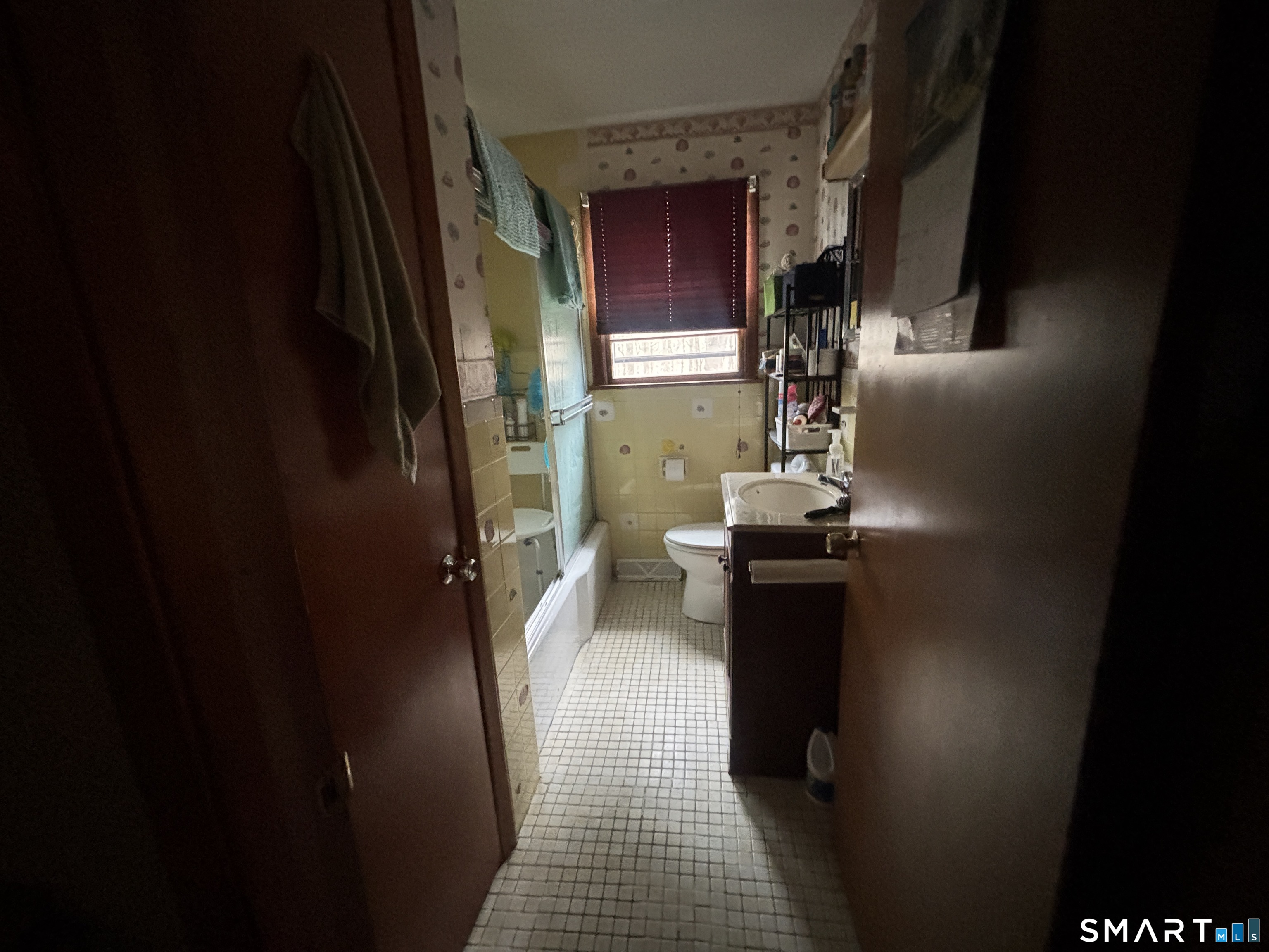 19 Henry Place Windham, CT 06256 - Photo 10 of 27