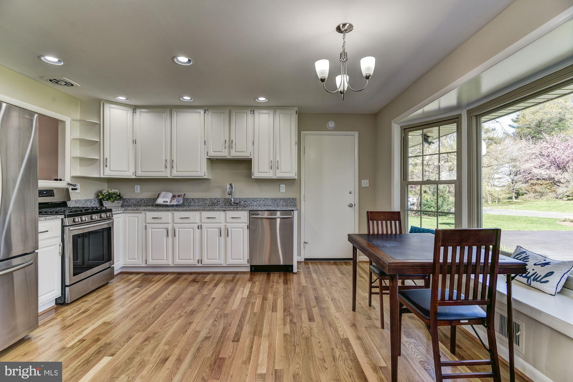 508 Stone House Lane Silver Spring, MD 20905 - Photo 5 of 30 Kitchen