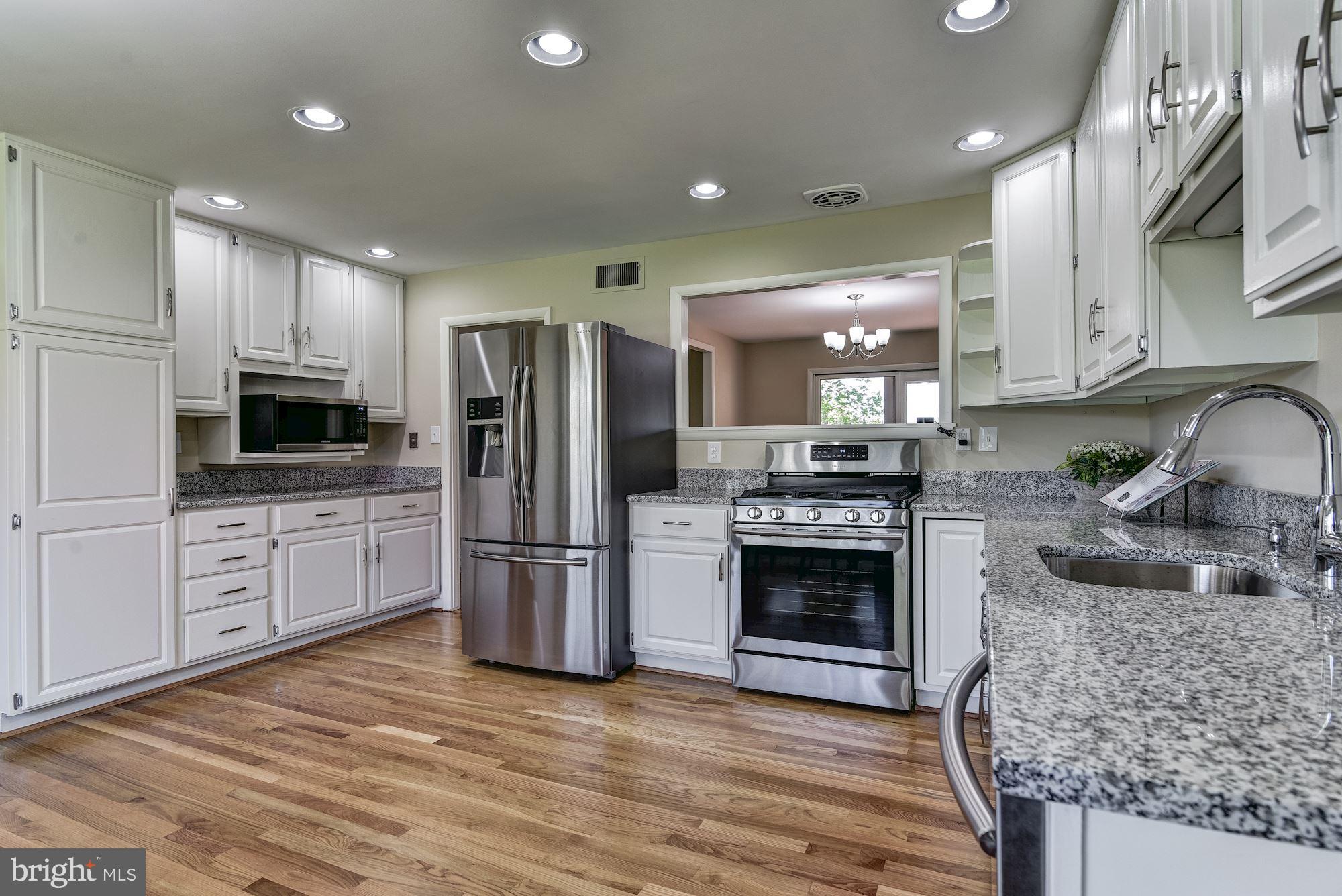 508 Stone House Lane Silver Spring, MD 20905 - Photo 6 of 30 Kitchen