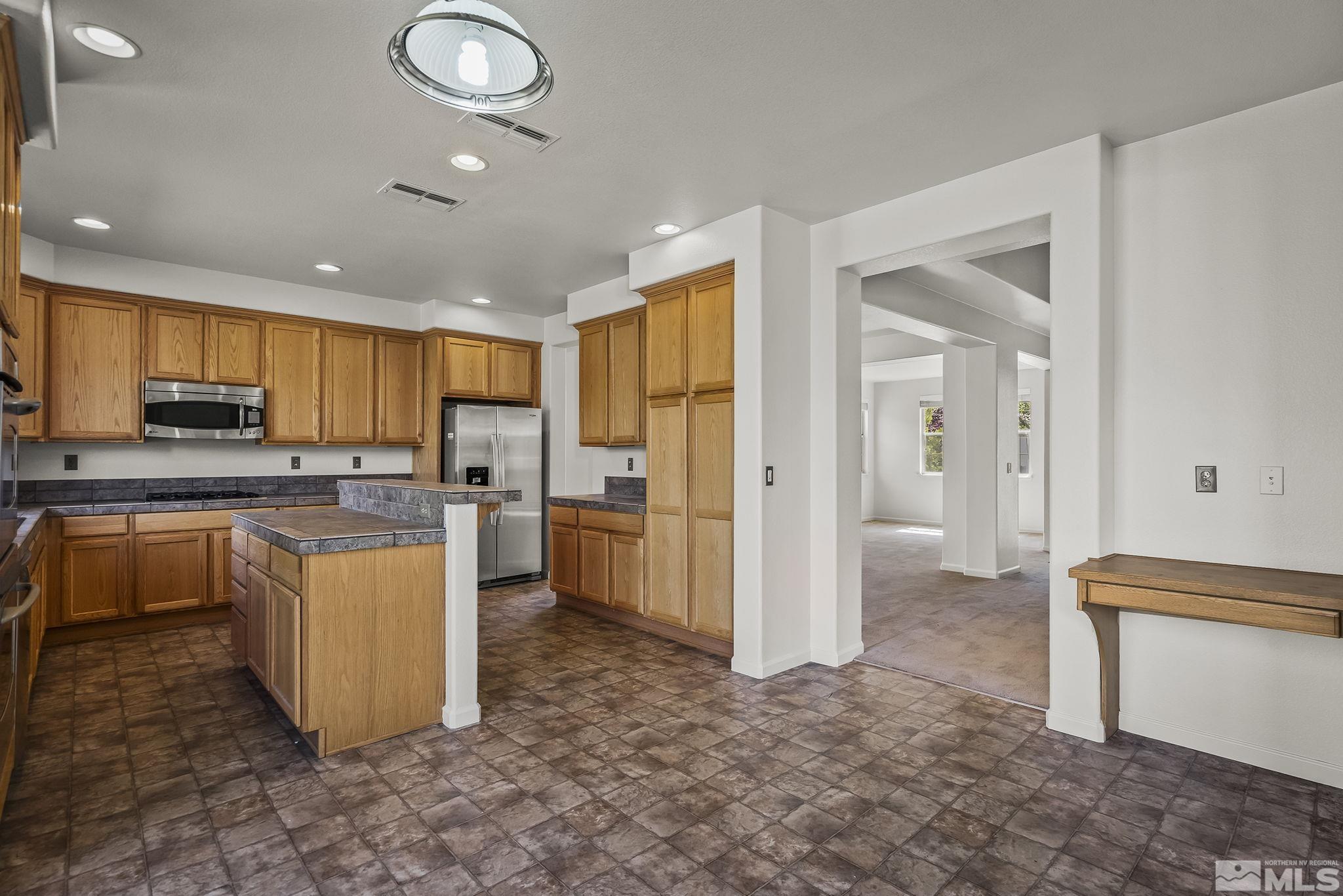 2735 Beach River Drive Reno, NV 89521 - Photo 12 of 40 Photo 12