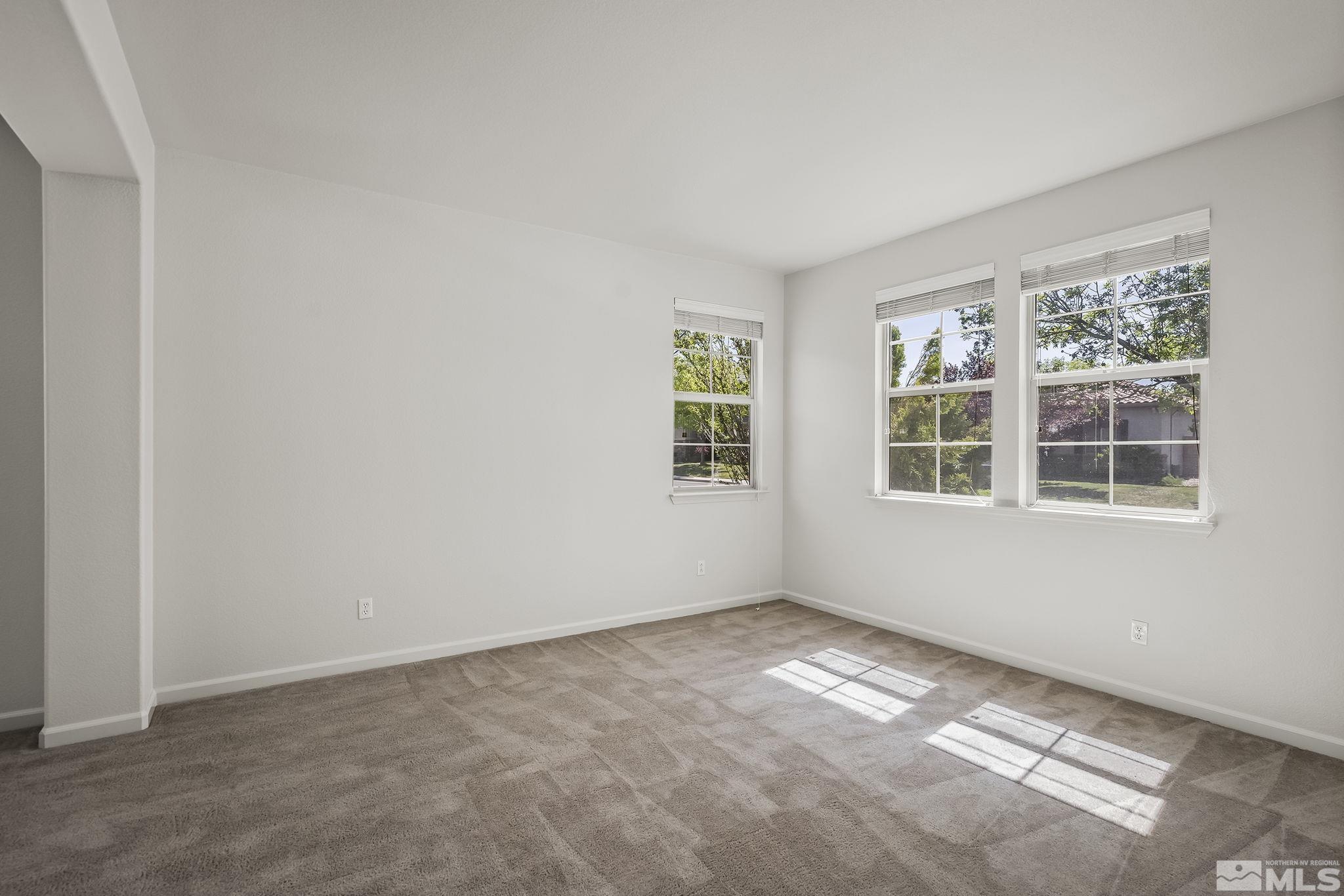 2735 Beach River Drive Reno, NV 89521 - Photo 4 of 40 Photo 4
