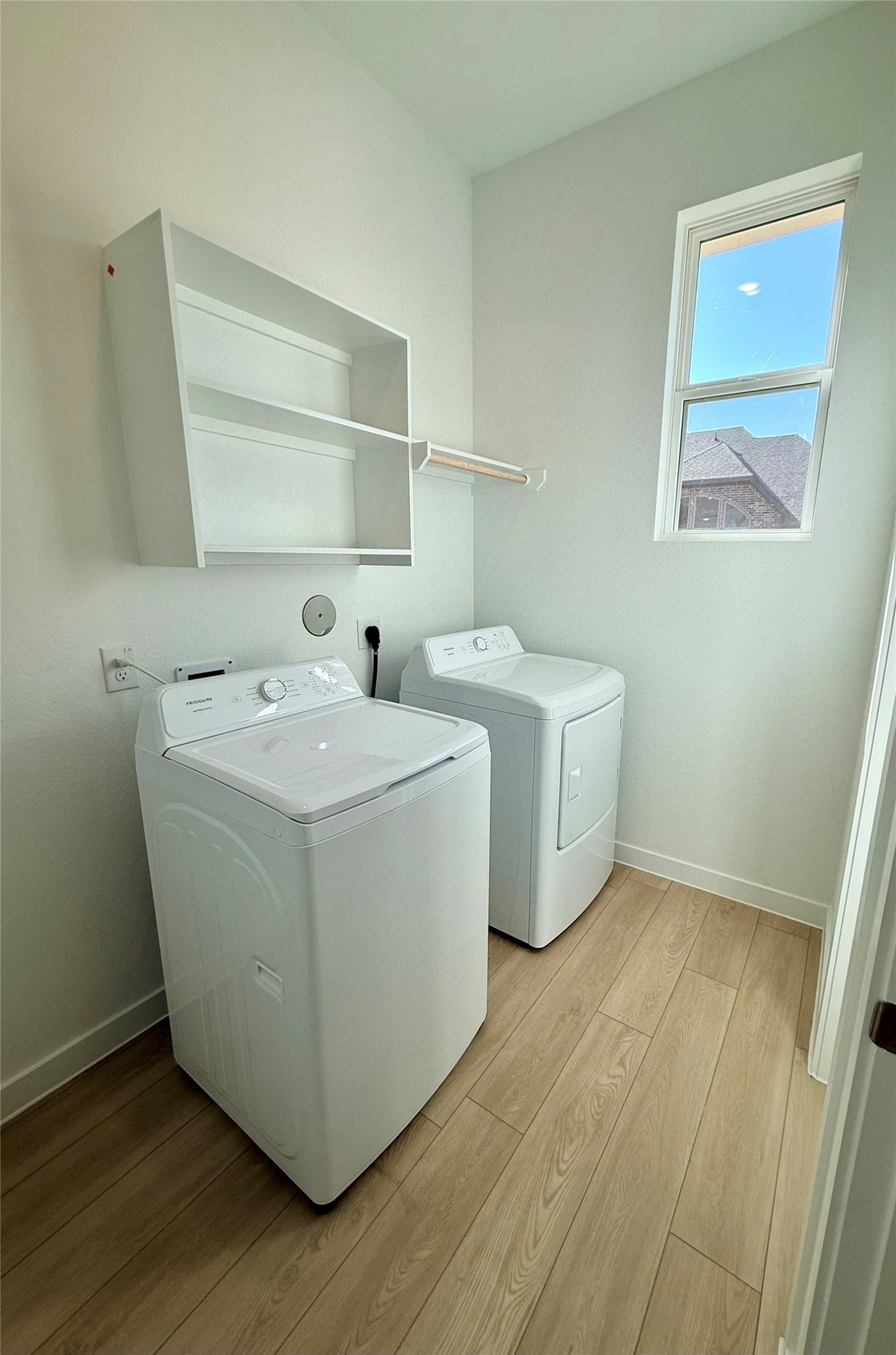 31111 Riley Hts Drive Fulshear, TX 77441 - Photo 12 of 35 Laundry room
