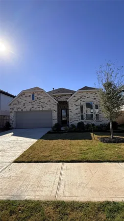 $2,600 | 31111 Riley Hts Drive, Fulshear, TX 77441