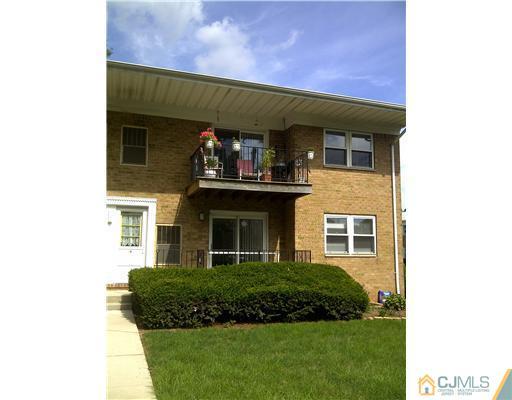 188 Evergreen Road, Unit 1A Edison, NJ 08837 - Photo 2 of 2 Gallery Image 2