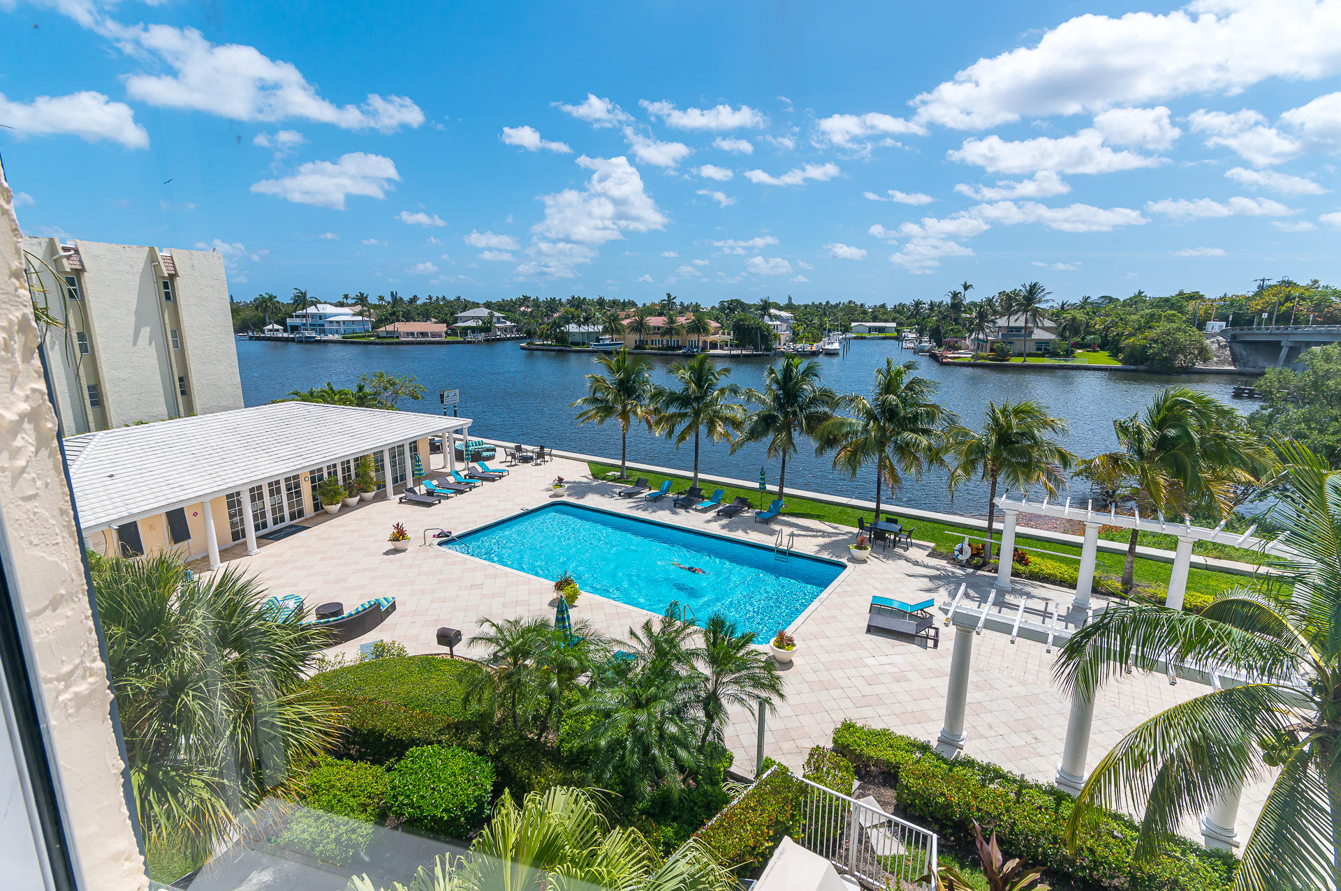 651 East Woolbright Road, Unit E 405 Boynton Beach, FL 33435 - Photo 12 of 19 photo-11