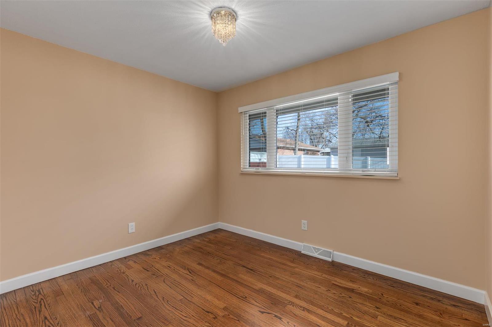 1300 Clearview Drive St. Charles, MO 63303 - Photo 16 of 36