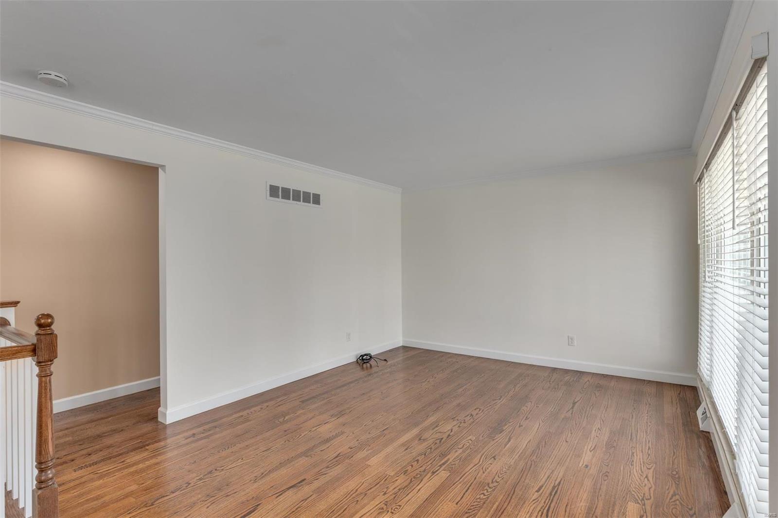 1300 Clearview Drive St. Charles, MO 63303 - Photo 10 of 36