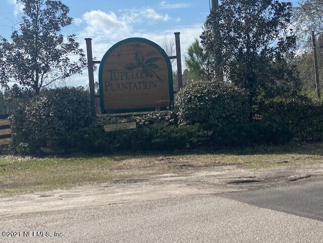 33073 Tupelo Lane Callahan, FL 32011 - Photo 4 of 10 Tupelo Plantation Entrance