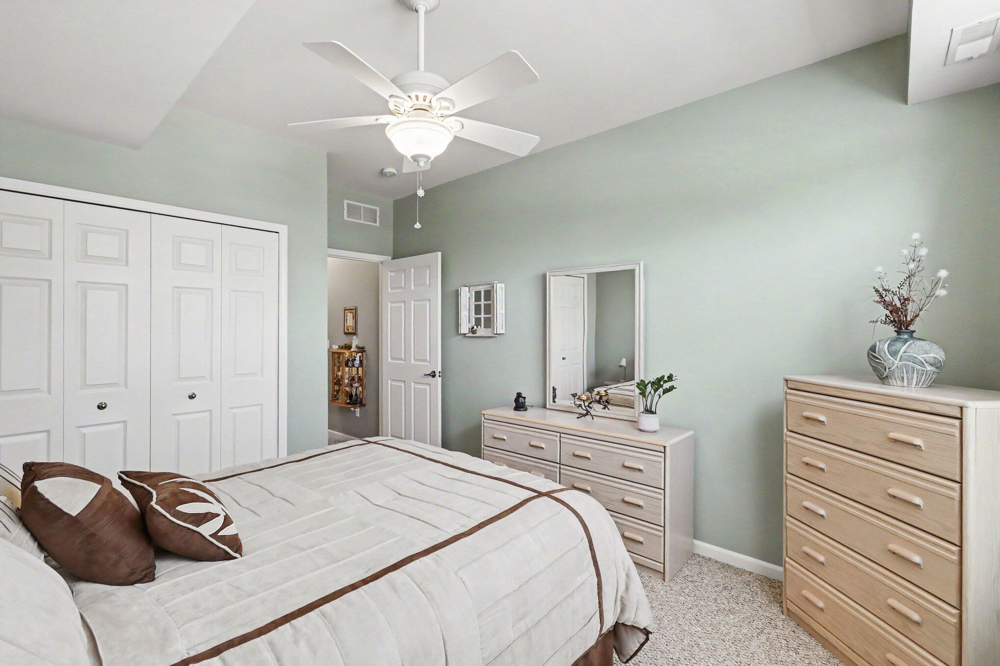 10122 Ridge Run Street Howell, MI 48855 - Photo 23 of 27 2nd bedroom