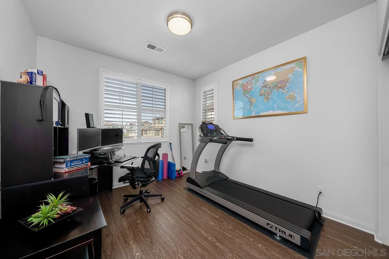 1322 Santa Victoria Road Chula Vista, CA 91913 - Photo 16 of 33 Gallery Image 16