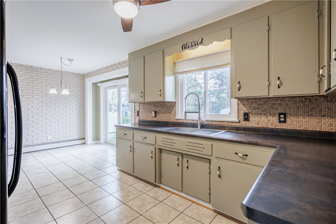 1615 Hermance Road Penfield, NY 14580 - Photo 12 of 32