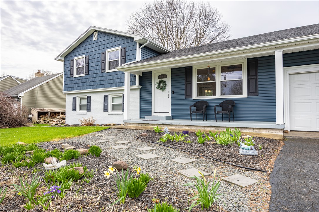 1615 Hermance Road Penfield, NY 14580 - Photo 2 of 32