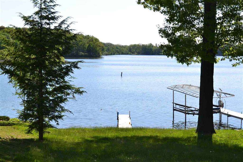 1040 Pleasant Point Rome City, IN 46784 - Photo 2 of 24