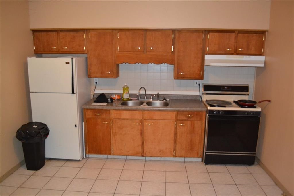 1040 Pleasant Point Rome City, IN 46784 - Photo 10 of 24