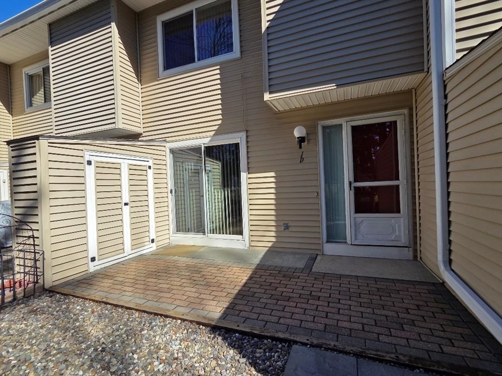 1 Markham Circle, Unit D Ayer, MA 01432 - Photo 1 of 19