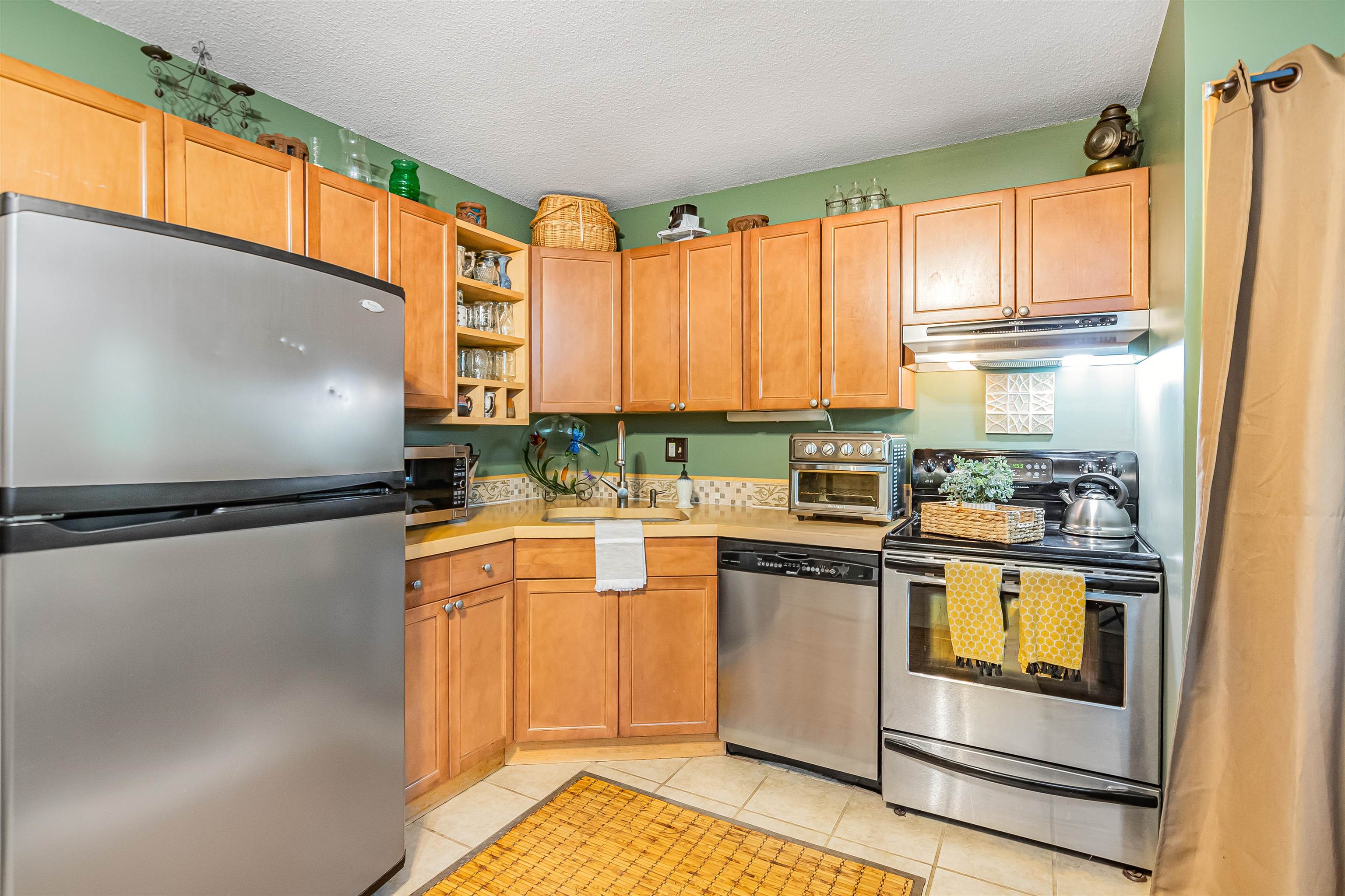 78 Sand Hill Road, Unit 30 Essex, VT 05452 - Photo 11 of 36